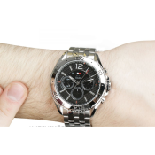 Tommy Hilfiger Grant