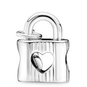 Charm Pandora Moments