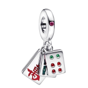 Pandora Moments medál