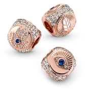 Charm Pandora Moments