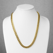 Łańcuszek w złotym kolorze ze stali chirurgicznej z klasycznym zapięciem