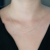 Lanț din argint, design delicat