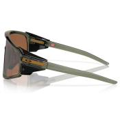 Oakley Latch