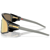 Oakley Latch