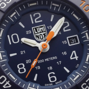 Luminox