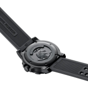 Luminox