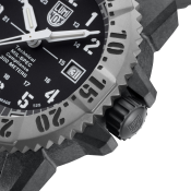 Luminox