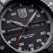 Luminox Master Carbon