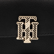 Tommy Hilfiger Outline