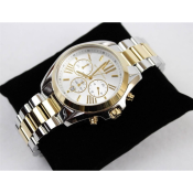 Michael Kors Bradshaw