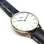 Daniel Wellington Classic Reading
