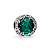 Charm Pandora Moments