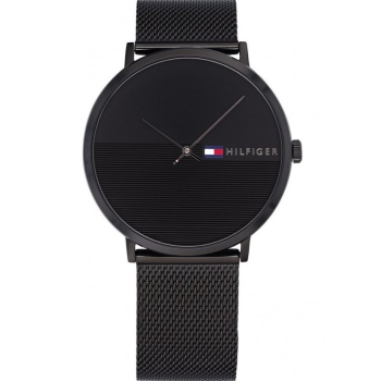 Tommy Hilfiger James