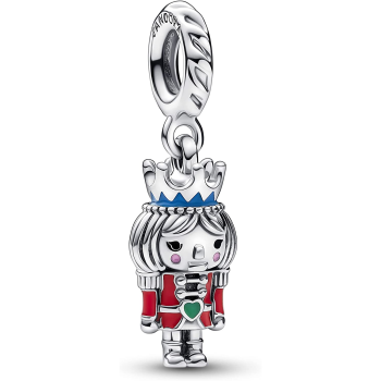 Pandora Moments medál