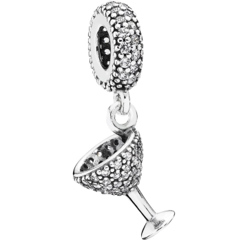 Pandora Moments medál