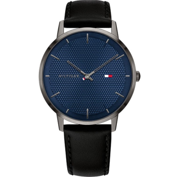 Tommy Hilfiger James