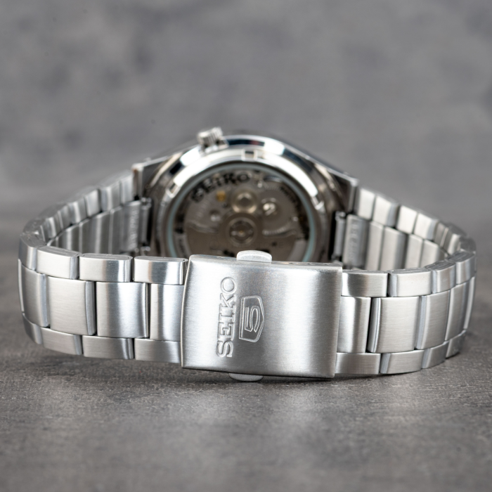 Seiko 5