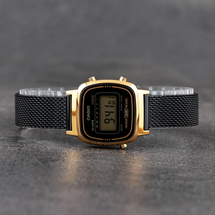 Casio Retro