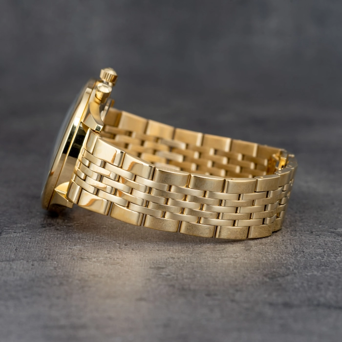 Emporio Armani Classic 