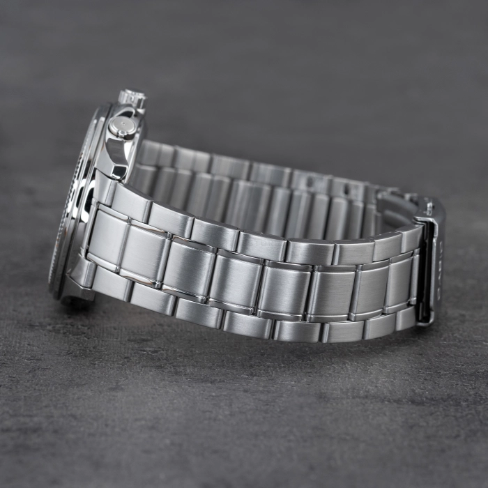 Casio Enticer Chronograph