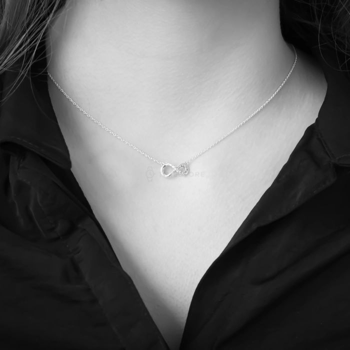 Colier Pandora Moments