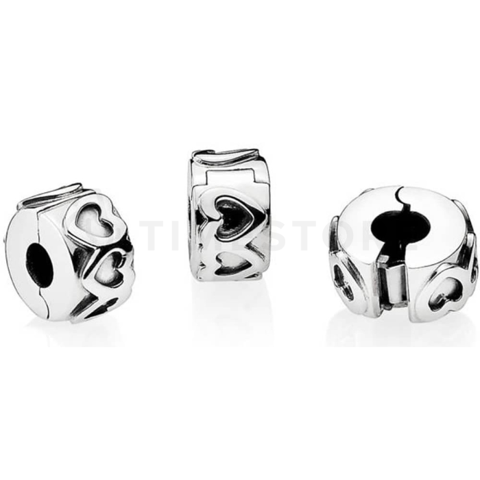 Klip Pandora Moments