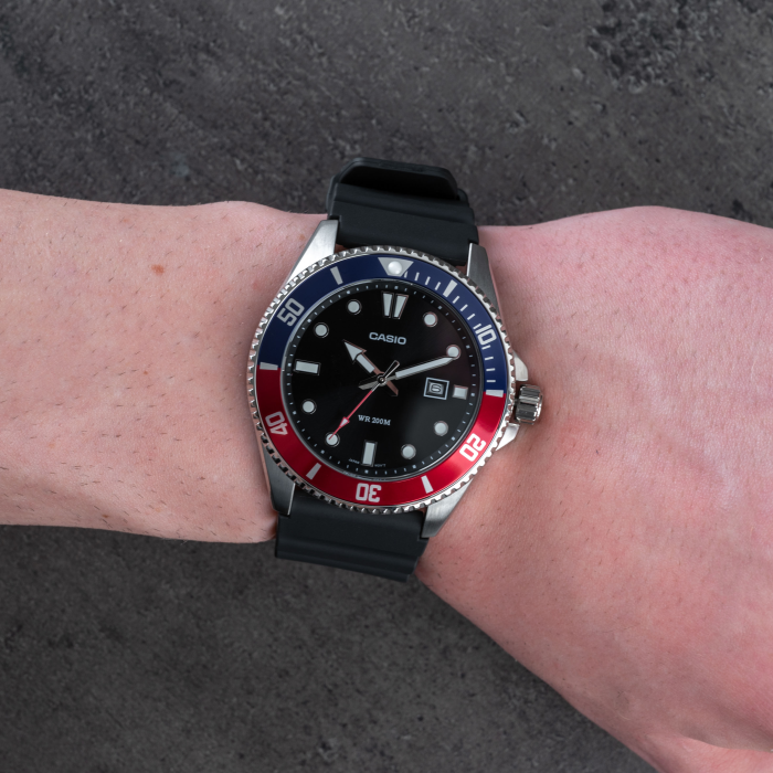 Casio Collection Duro