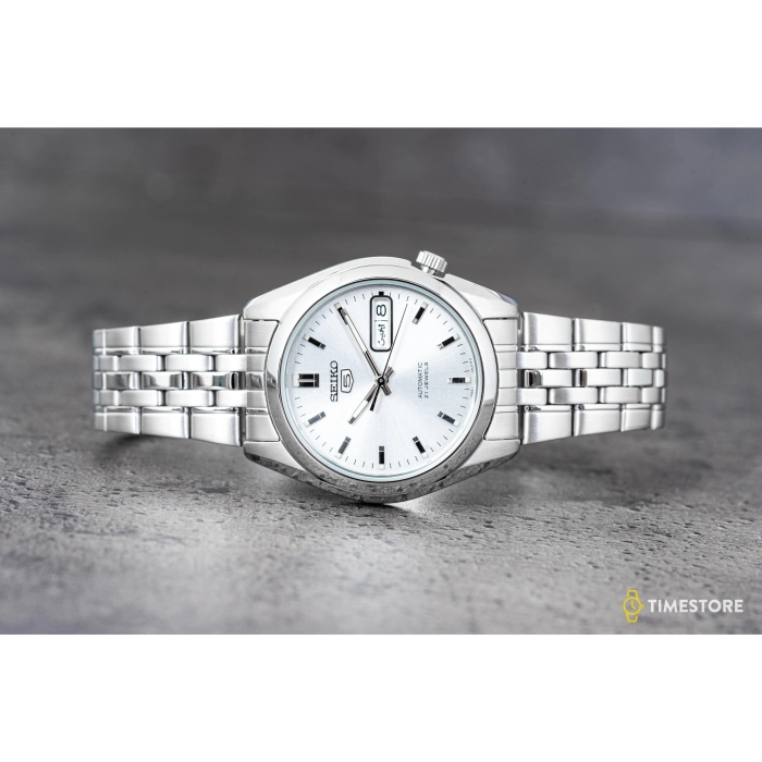 Seiko 5