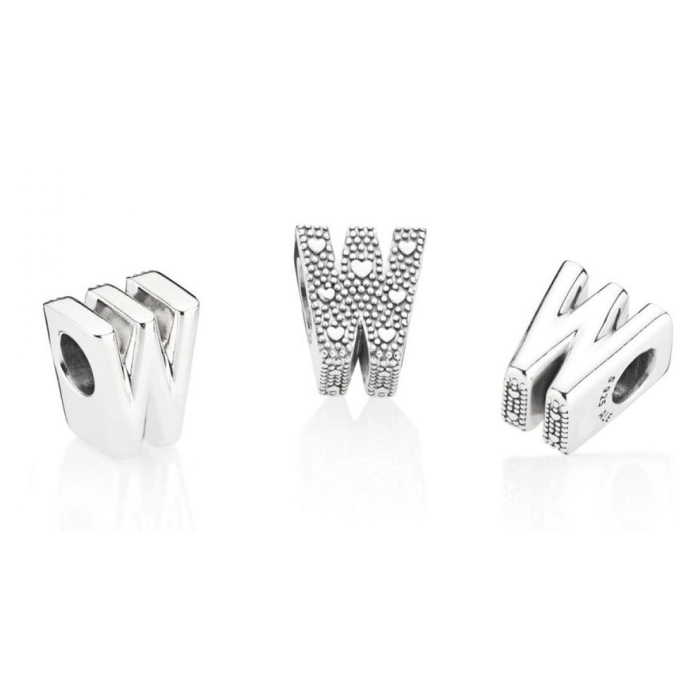 Charm Pandora Moments