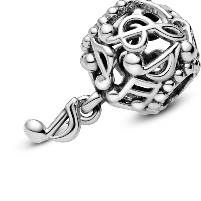 Charm Pandora Moments