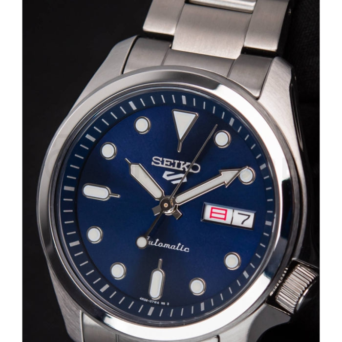 Seiko 5 Sports