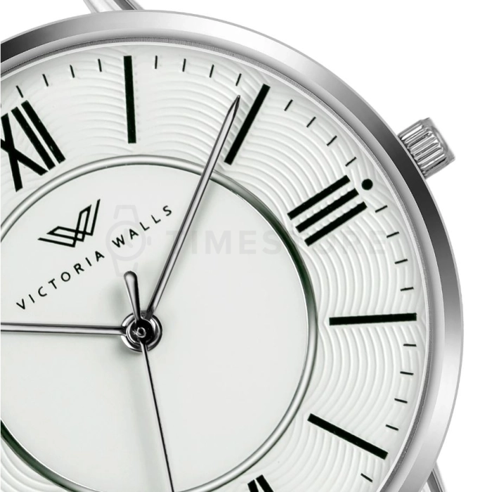 Victoria Walls Alice