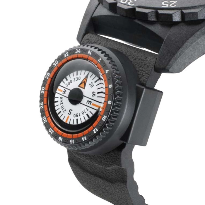 Luminox Bear Grylls Survival