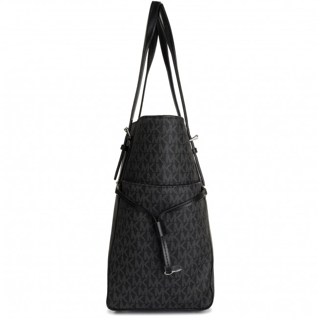 Michael Kors Voyager