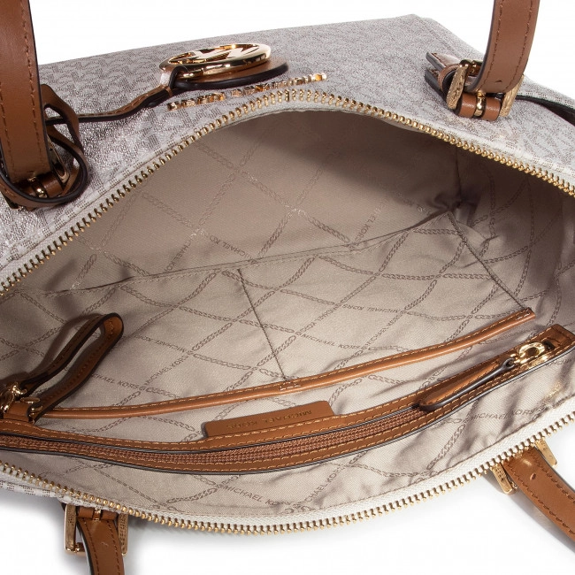 Michael Kors Jet Set Item