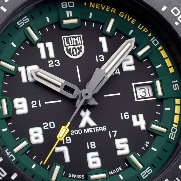 Luminox