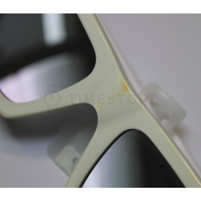 Polaroid Second Hand