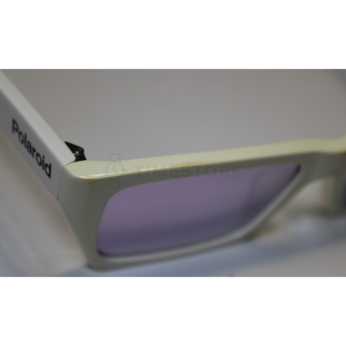 Polaroid Second Hand
