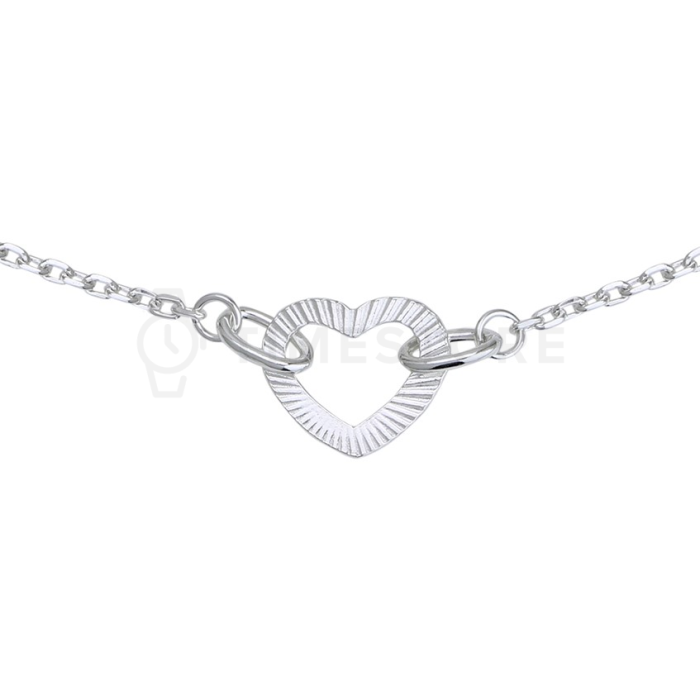 Brățară din argint cu pandantiv în formă de inimă