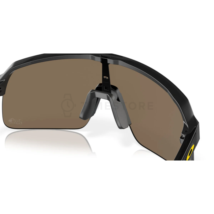 Oakley Sutro Lite