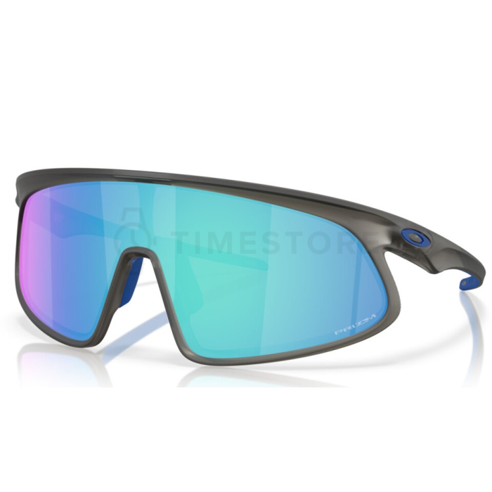 Oakley Rslv
