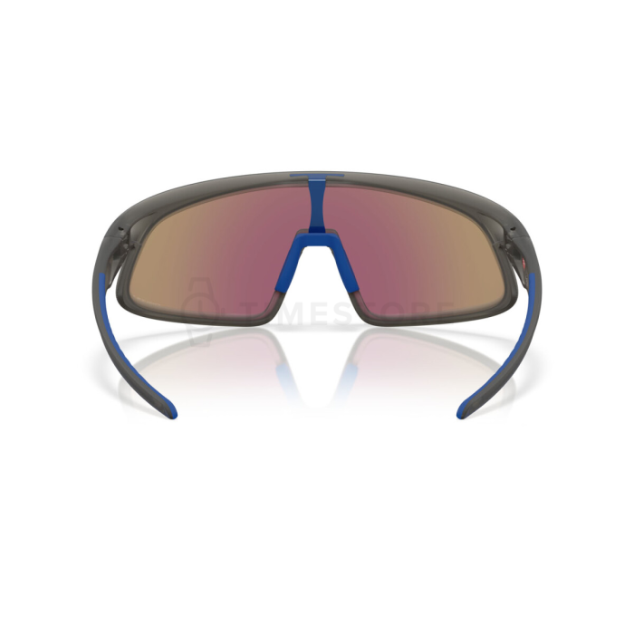 Oakley Rslv