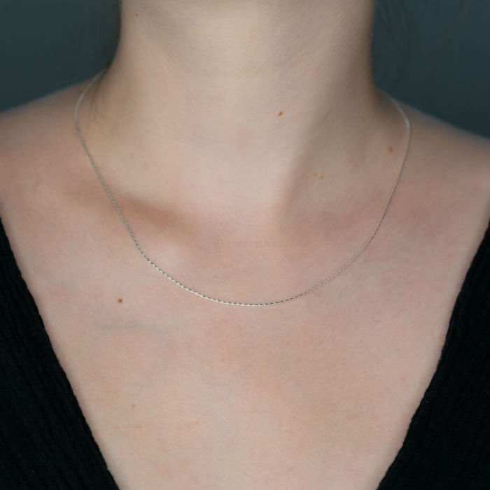 Lanț din argint, design delicat