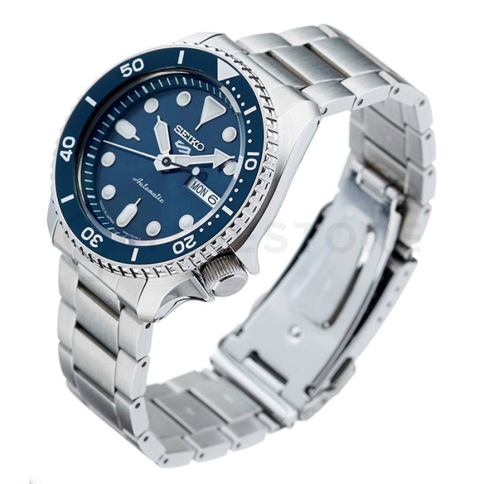 Seiko 5 Sports