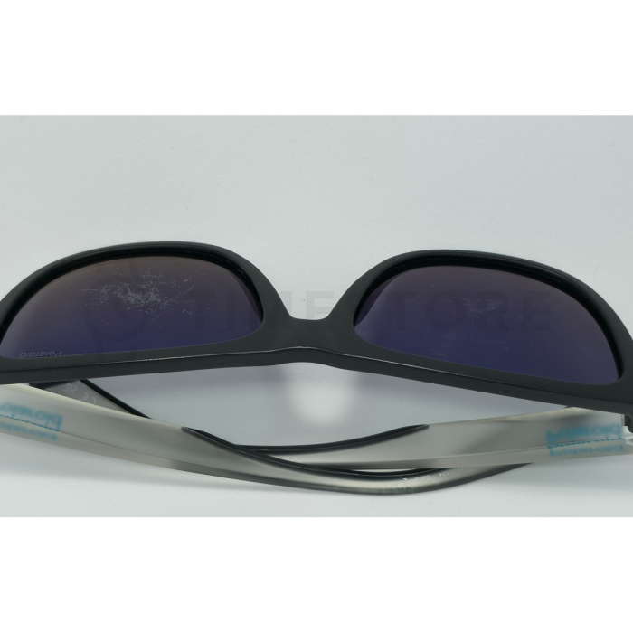 Polaroid Second Hand