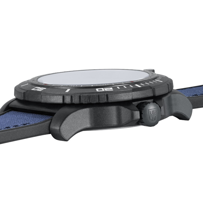 Luminox