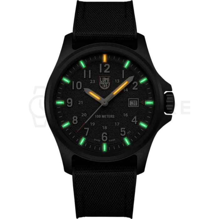 Luminox