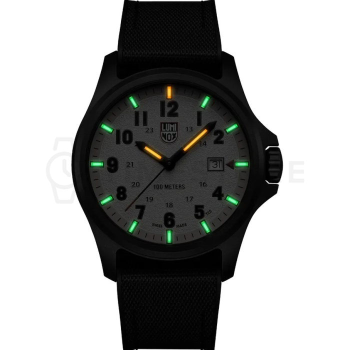 Luminox