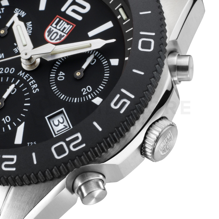 Luminox