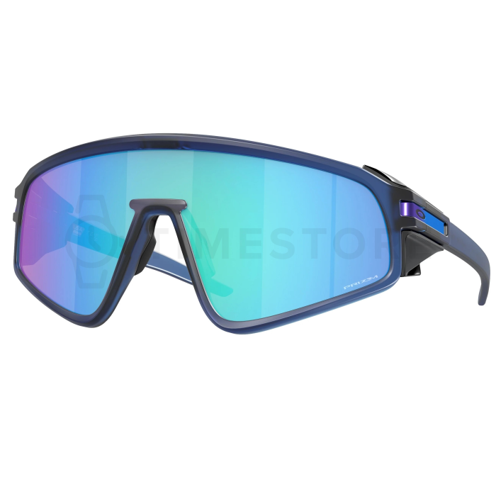 Oakley Latch